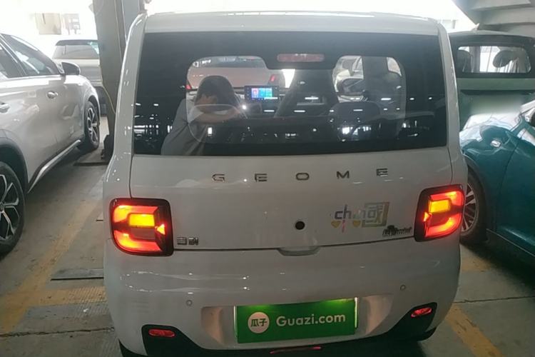 Used Geely Galaxy Panda 2023 Panda Mini 200km Endurance Bear Rear