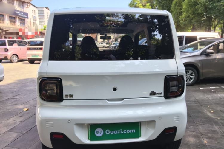 Used Geely Galaxy Panda 2023 Panda Mini 200km Endurance Bear Rear