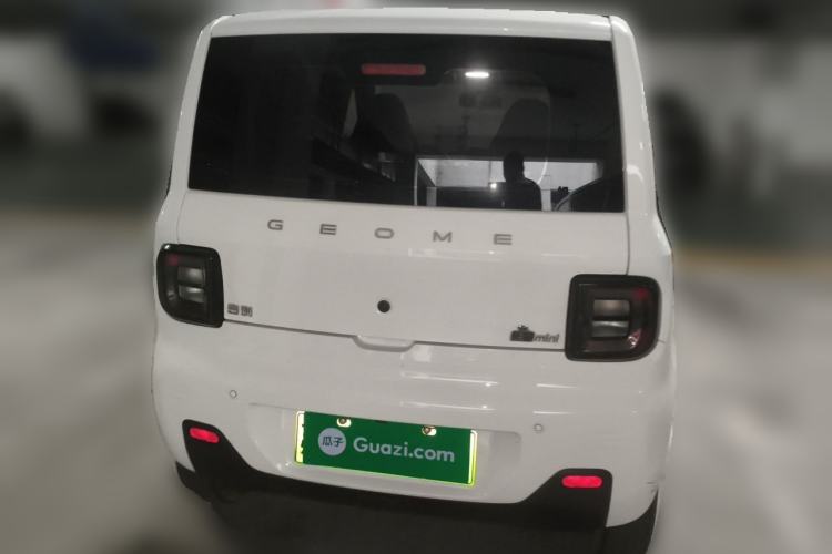 Used Geely Galaxy Panda 2023 Panda Mini 200km Endurance Bear Rear