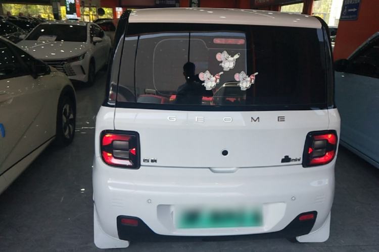 Used Geely Galaxy Panda 2023 Panda Mini 200km Endurance Bear Rear