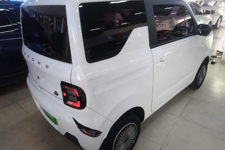 Used Geely Galaxy Panda 2023 Panda Mini 200km Endurance Bear Rear Right 45 Deg