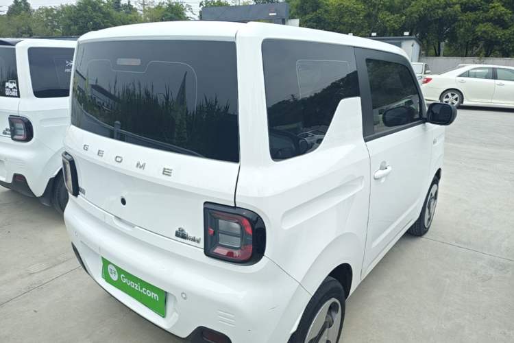 Used Geely Galaxy Panda 2023 Panda Mini 200km Dynamic Bear Rear Right 45 Deg