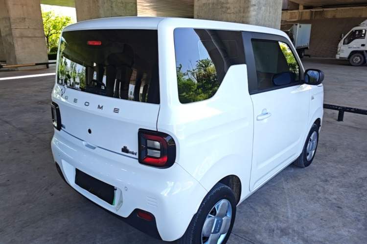 Used Geely Galaxy Panda 2023 Panda Mini 200km Endurance Bear Rear Right 45 Deg