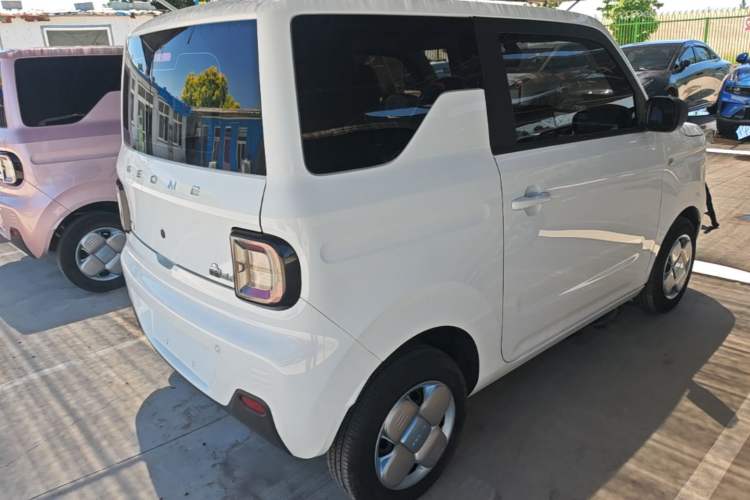 Used Geely Galaxy Panda 2023 Panda Mini 200km Endurance Bear Rear Right 45 Deg