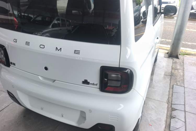 Used Geely Galaxy Panda 2023 Panda Mini 200km Endurance Bear Rear Right 45 Deg