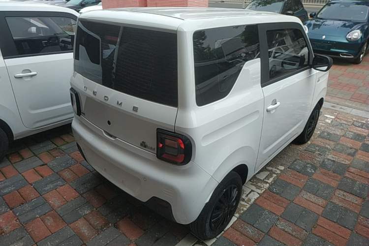 Used Geely Galaxy Panda 2023 Panda Mini 200km Endurance Bear Rear Right 45 Deg