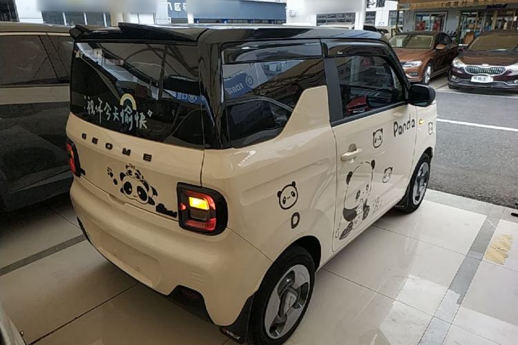Used Geely Galaxy Panda 2023 Panda Mini 200km Dynamic Bear Rear Right 45 Deg
