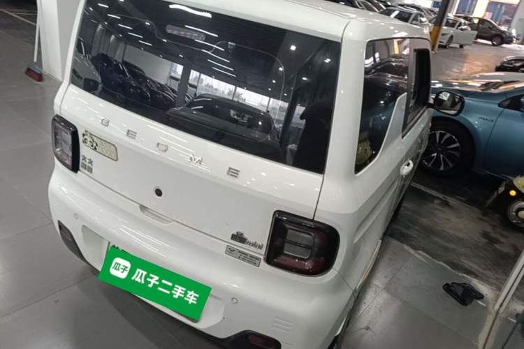 Used Geely Galaxy Panda 2023 Panda Mini 200km Endurance Bear Rear Right 45 Deg