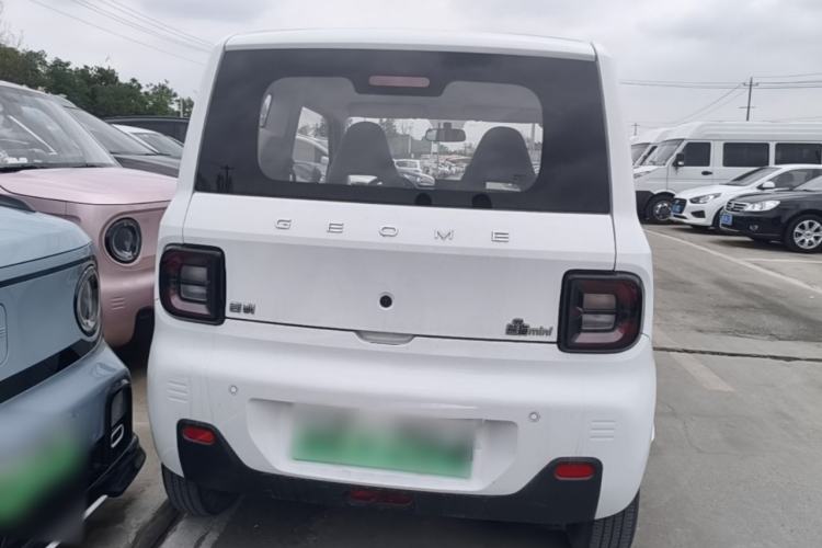 Used Geely Galaxy Panda 2023 Panda Mini 120km Cute Bear Rear