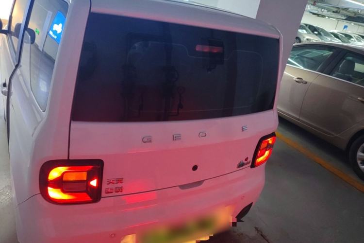 Used Geely Galaxy Panda 2023 Panda Mini 200km Endurance Bear Rear