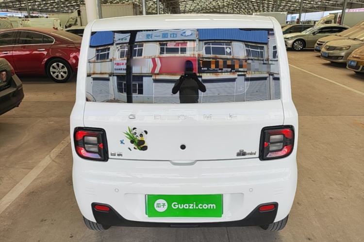 Used Geely Galaxy Panda 2023 Panda Mini 200km Endurance Bear Rear