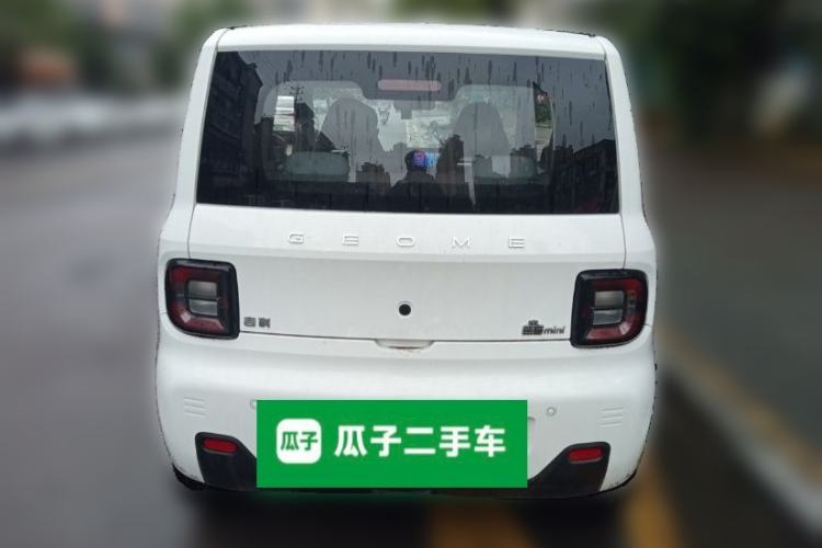 Used Geely Galaxy Panda 2023 Panda Mini 200km Endurance Bear Rear