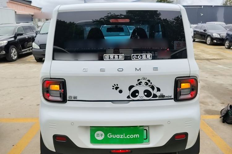 Used Geely Galaxy Panda 2023 Panda Mini 200km Endurance Bear Rear