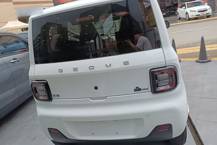 Used Geely Galaxy Panda 2023 Panda Mini 120km Super Cute Bear Rear