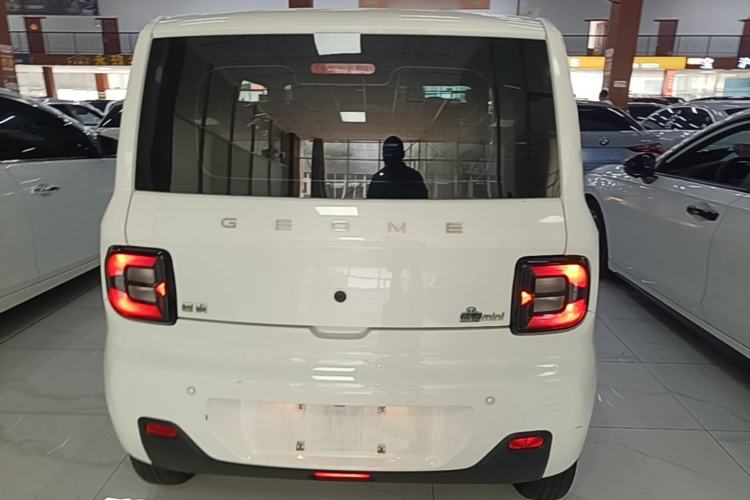 Used Geely Galaxy Panda 2023 Panda Mini 200km Endurance Bear Rear