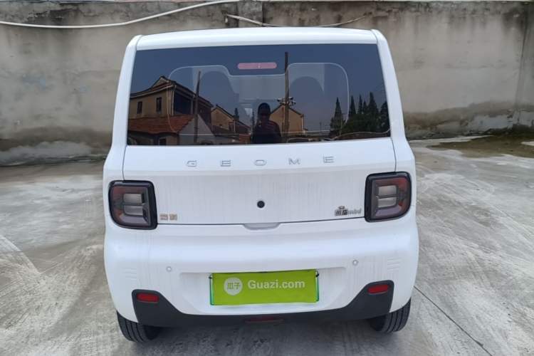 Used Geely Galaxy Panda 2023 Panda Mini 200km Dynamic Bear Rear