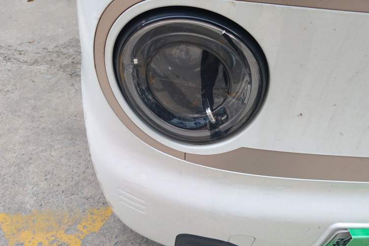 Used Geely Galaxy Panda 2023 Panda Mini 200km Endurance Bear Right Front Headlight