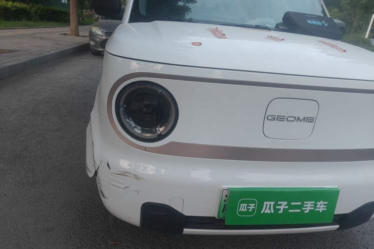 Used Geely Galaxy Panda 2023 Panda Mini 120km Super Cute Bear Right Front Headlight