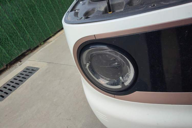 Used Geely Galaxy Panda 2023 Panda Mini 200km Dynamic Bear Right Front Headlight