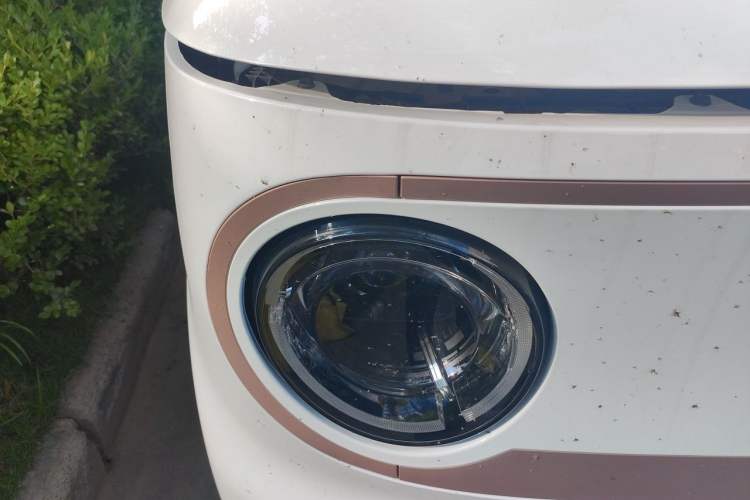Used Geely Galaxy Panda 2023 Panda Mini 200km Endurance Bear Right Front Headlight