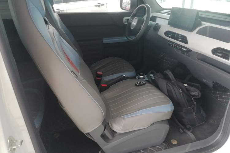 Used Geely Galaxy Panda 2023 Panda Mini 200km Dynamic Bear Right Front Seat