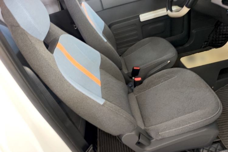 Used Geely Galaxy Panda 2023 Panda Mini 200km Endurance Bear Right Front Seat