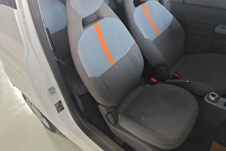 Used Geely Galaxy Panda 2023 Panda Mini 200km Endurance Bear Right Front Seat