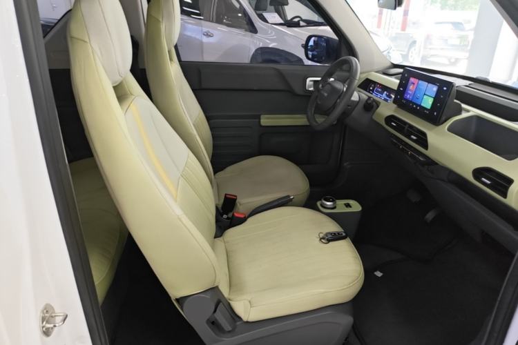 Used Geely Galaxy Panda 2023 Panda Mini 200km Dynamic Bear Right Front Seat