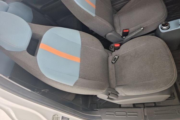 Used Geely Galaxy Panda 2023 Panda Mini 120km Super Cute Bear Right Front Seat