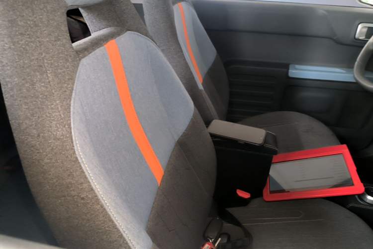 Used Geely Galaxy Panda 2023 Panda Mini 200km Endurance Bear Right Front Seat