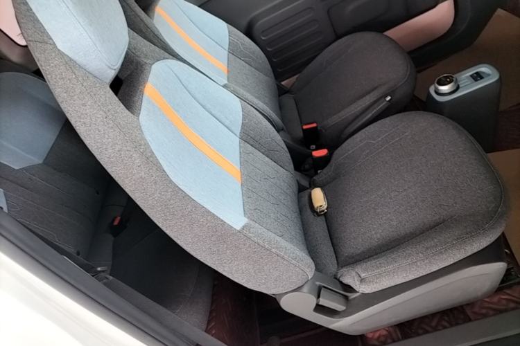 Used Geely Galaxy Panda 2023 Panda Mini 200km Endurance Bear Right Front Seat