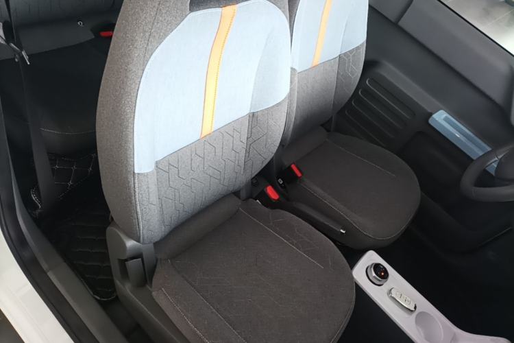 Used Geely Galaxy Panda 2023 Panda Mini 200km Endurance Bear Right Front Seat