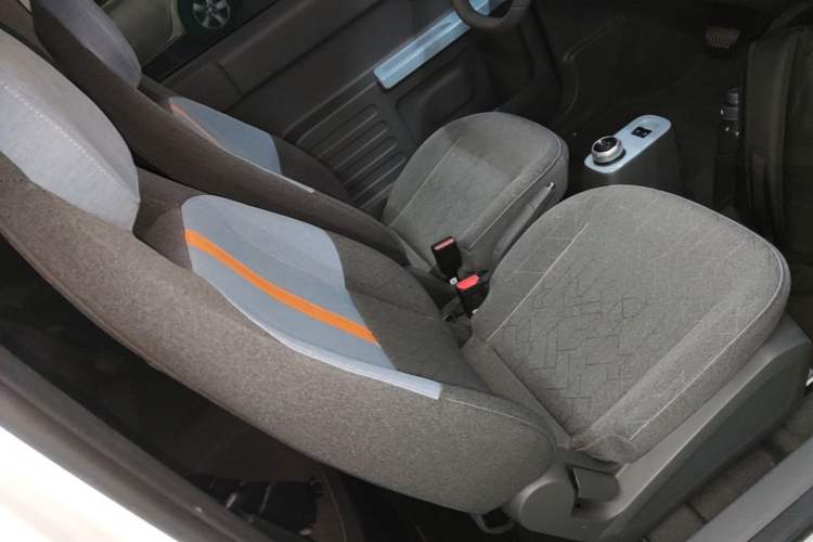 Used Geely Galaxy Panda 2023 Panda Mini 200km Endurance Bear Right Front Seat