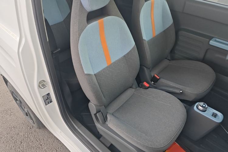 Used Geely Galaxy Panda 2023 Panda Mini 200km Dynamic Bear Right Front Seat