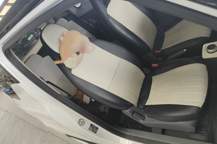 Used Geely Galaxy Panda 2023 Panda Mini 200km Endurance Bear Right Front Seat