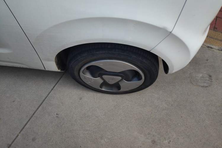 Used Geely Galaxy Panda 2023 Panda Mini 200km Dynamic Bear Right Front Wheel Hub