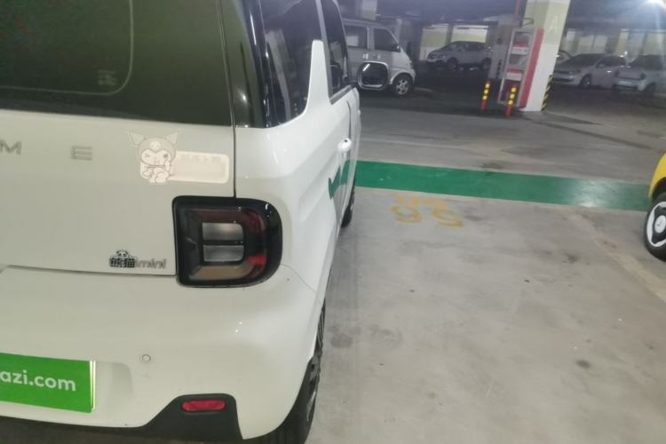 Used Geely Galaxy Panda 2023 Panda Mini 200km Endurance Bear Right Rear Taillight