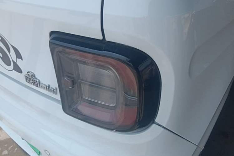 Used Geely Galaxy Panda 2023 Panda Mini 200km Dynamic Bear Right Rear Taillight