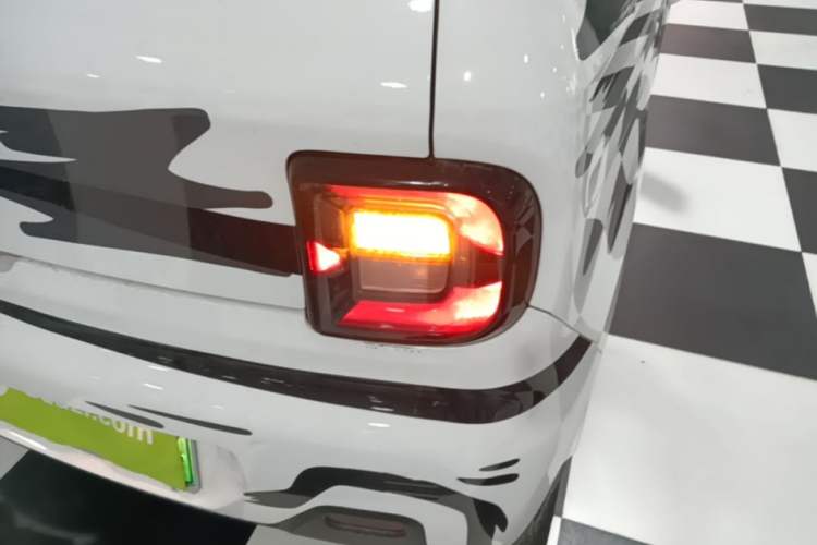 Used Geely Galaxy Panda 2023 Panda Mini 200km Dynamic Bear Right Rear Taillight