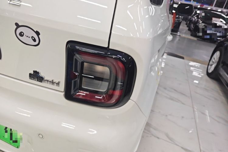 Used Geely Galaxy Panda 2023 Panda Mini 200km Dynamic Bear Right Rear Taillight