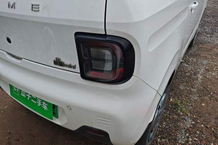 Used Geely Galaxy Panda 2023 Panda Mini 120km Super Cute Bear Right Rear Taillight