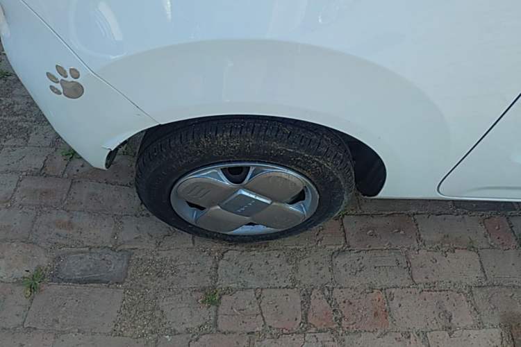 Used Geely Galaxy Panda 2023 Panda Mini 120km Super Cute Bear Right Rear Wheel Hub