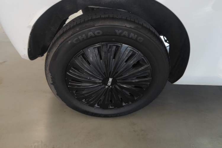 Used Geely Galaxy Panda 2023 Panda Mini 200km Endurance Bear Right Rear Wheel Hub