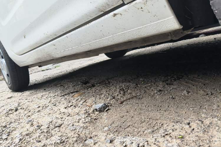 Used Geely Galaxy Panda 2023 Panda Mini 200km Endurance Bear Right Side Sill