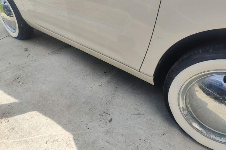 Used Geely Galaxy Panda 2023 Panda Mini 200km Endurance Bear Right Side Sill