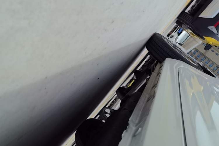 Used Geely Galaxy Panda 2023 Panda Mini 200km Dynamic Bear Right Side Sill