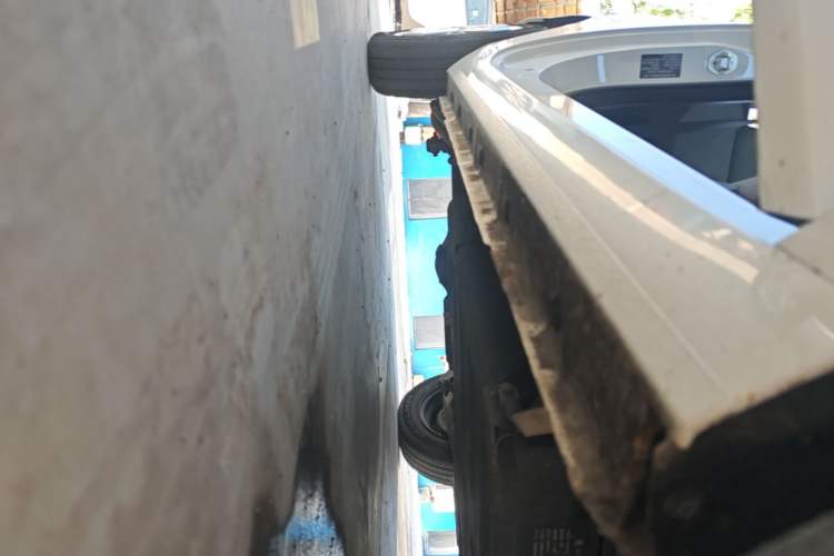 Used Geely Galaxy Panda 2023 Panda Mini 200km Endurance Bear Right Side Sill
