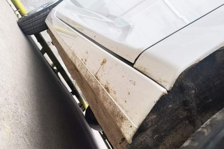 Used Geely Galaxy Panda 2023 Panda Mini 200km Endurance Bear Right Side Sill