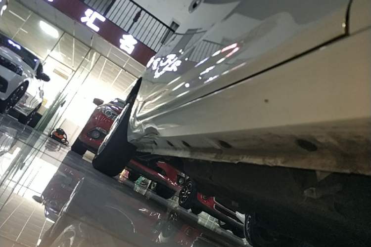 Used Geely Galaxy Panda 2023 Panda Mini 200km Endurance Bear Right Side Sill