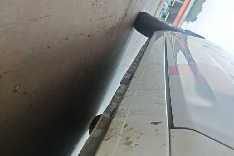 Used Geely Galaxy Panda 2023 Panda Mini 200km Endurance Bear Right Side Sill